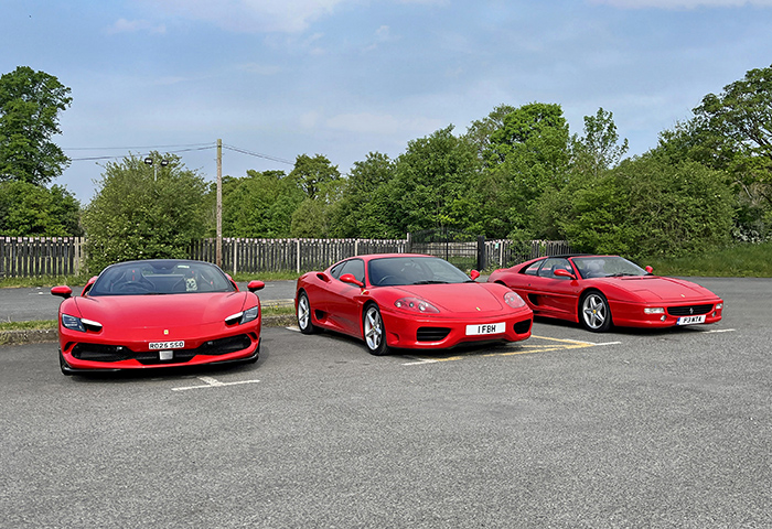 Ferrari_Convoy_296GTB_360_355